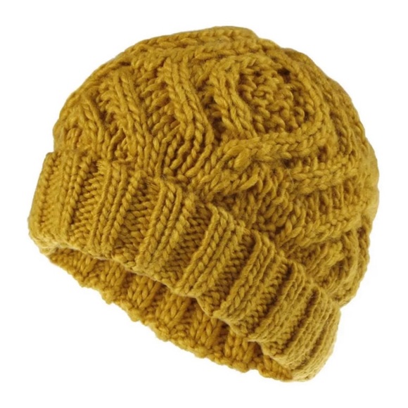 Chunky Knit Beanie - Picture 2 of 7